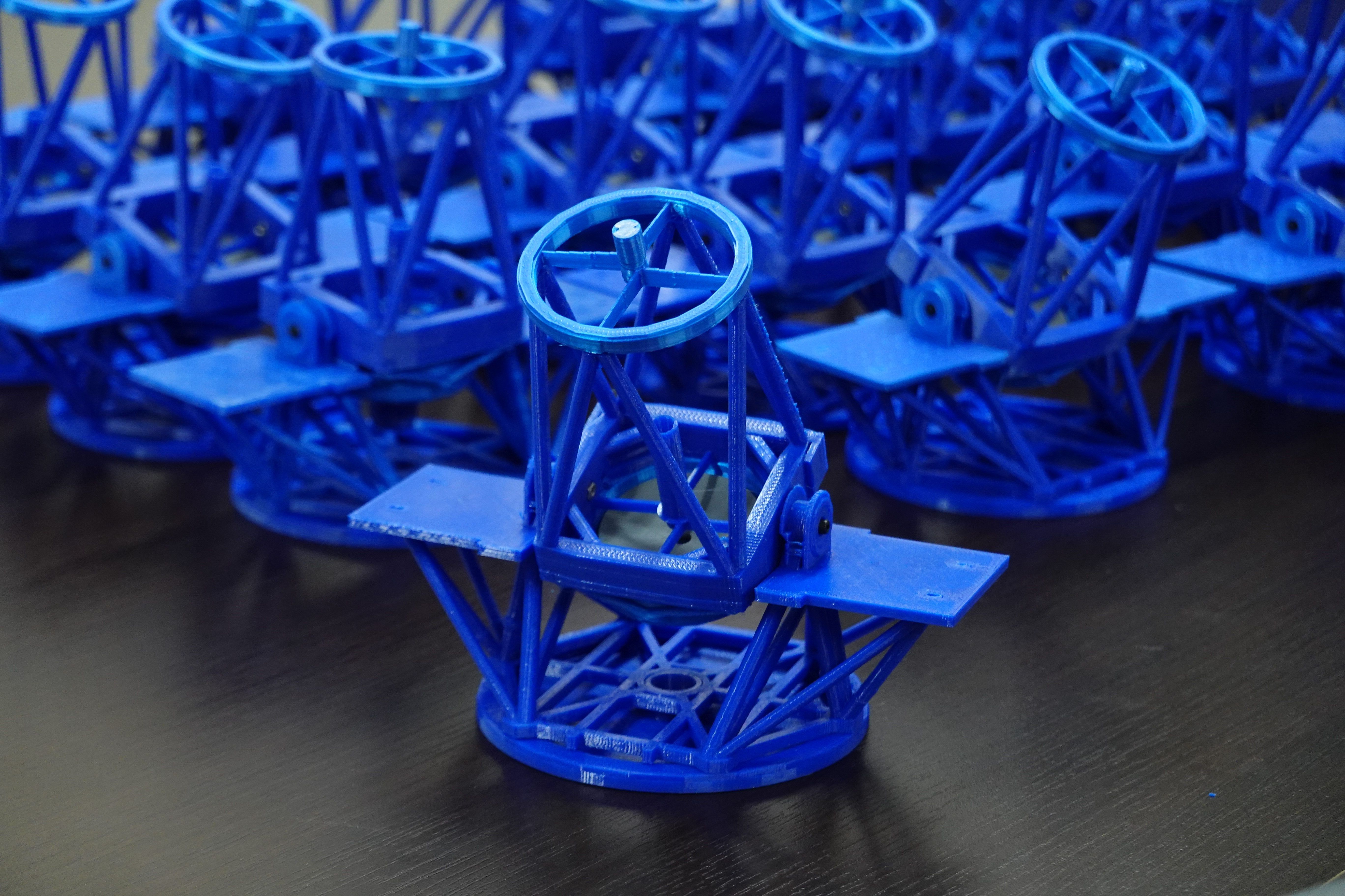 シンポジウムで取り上げた
すばる望遠鏡の模型
写真: シンポジウムで取り上げた
すばる望遠鏡の模型